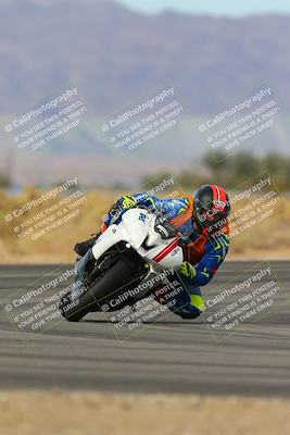 media/Feb-07-2025-CVMA Friday Practice (Fri) [[7034960ba2]]/3-Racer 3-NRS/Session 4 (Turn 16)/